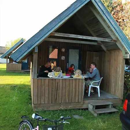 Strand Camping & Cottages Campingplatz